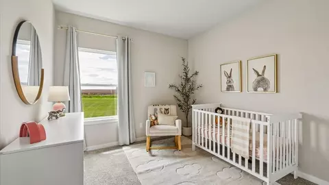 Bedroom - 1025 Hemlock Ln, Waukee, IA 50263 photo 2 of 6