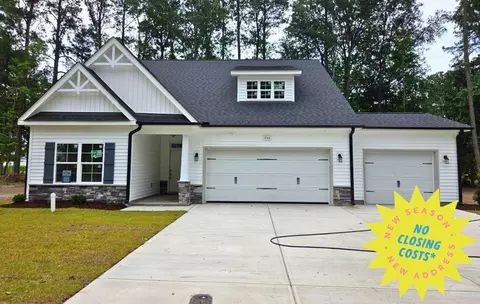964 Rialto Ln, Ayden, NC 28513