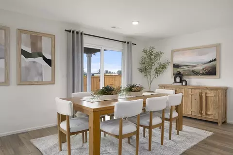 Dining - 1448 Salzer Creek Loop, Centralia, WA 98531 photo 1 of 1