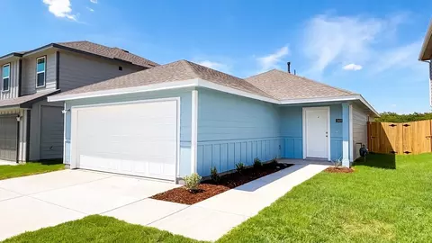 3411 Cedarwood Dr, Talty, TX 75126