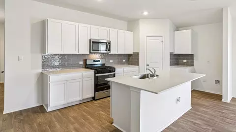 Kitchen - 356 San Juan Trl, Bastrop, TX 78602 photo 1 of 4