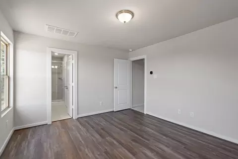 Bedroom - 12048 Moonlight Path Dr, Conroe, TX 77304 photo 3 of 12