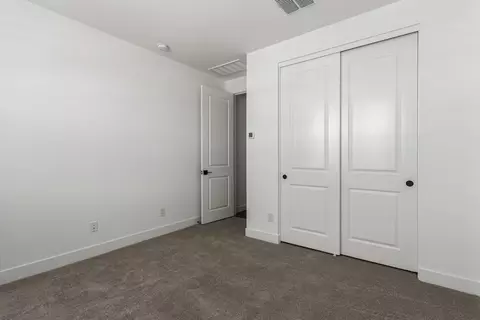 Bedroom - 7941 E Renata Ave, Mesa, AZ 85212 photo 5 of 17