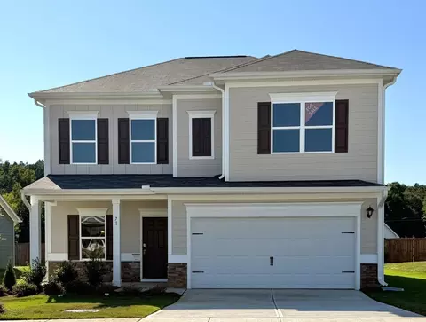 71 Chardonnay Dr, Lillington, NC 27546