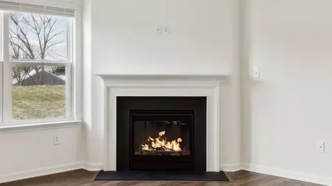 Living - 300 Cookie Loop, Johnson City, TN 37615 photo 3 of 5