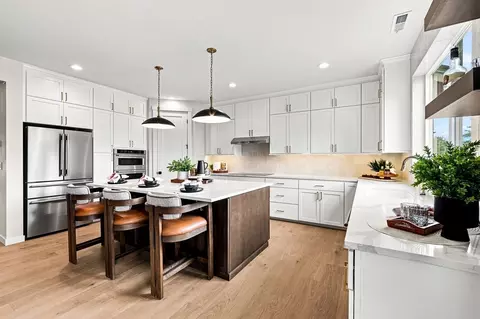Kitchen - 1485 Lockridge Loop E, Enumclaw, WA 98022 photo 1 of 4