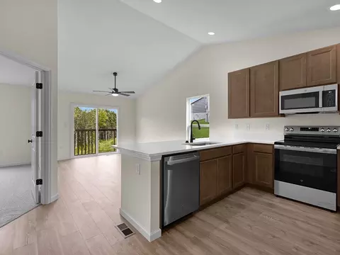 Kitchen - 1911 Longview Ln, Rolla, MO 65401 photo 1 of 9