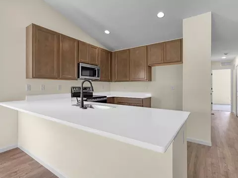 Kitchen - 1911 Longview Ln, Rolla, MO 65401 photo 2 of 9
