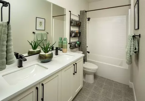 Bath - 369 Hideaway Dr, Napa, CA 94558 photo 3 of 4