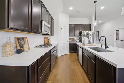 Kitchen - 7401 Sumac Dr, Argyle, TX 76226 photo 3 of 5