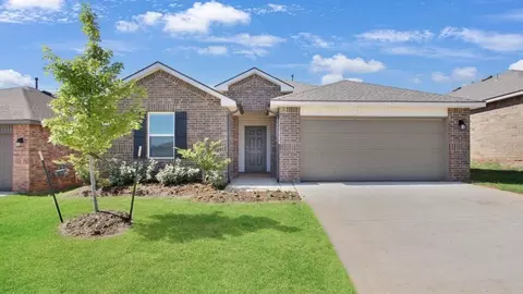 1408 S 49th St, Noble, OK 73068