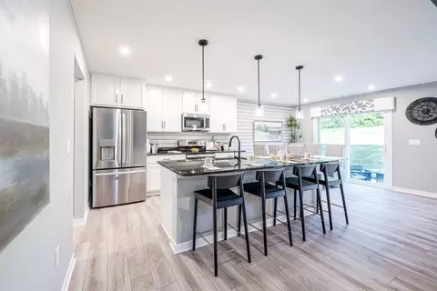 Kitchen - 8295 Busey Rd, Pickerington, OH 43147 photo 2 of 10