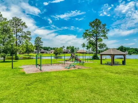 Exterior - 636 Ridgeland Rd, Dothan, AL 36301 photo 8 of 8
