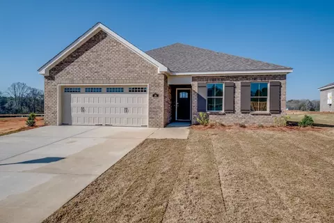 Exterior - 636 Ridgeland Rd, Dothan, AL 36301 photo 7 of 8