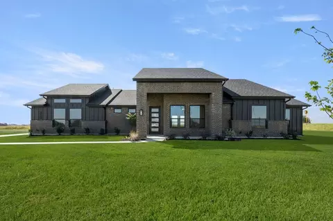 2910 Stella Rose Ct, Waxahachie, TX 75165