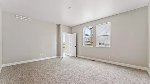 Living - 3402 N Buchanan Way, Aurora, CO 80019 photo 6 of 7