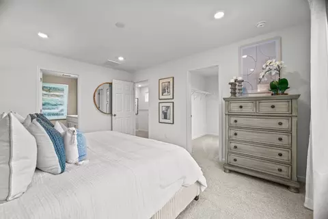 Bedroom - 2900 Suzanne Landon Dr K2, Murfreesboro, TN 37130 photo 6 of 9