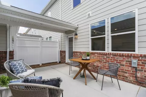 Exterior - 2900 Suzanne Landon Dr K2, Murfreesboro, TN 37130 photo 1 of 5