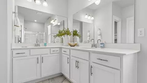 Bath - 304 Still Shores Dr, Gilbert, SC 29054 photo 6 of 9