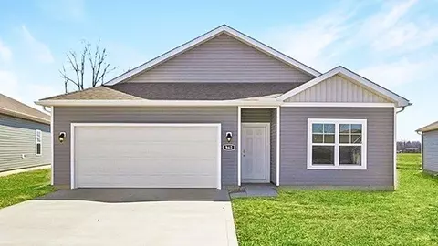 962 Sherwood Loop, Bellefontaine, OH 43311
