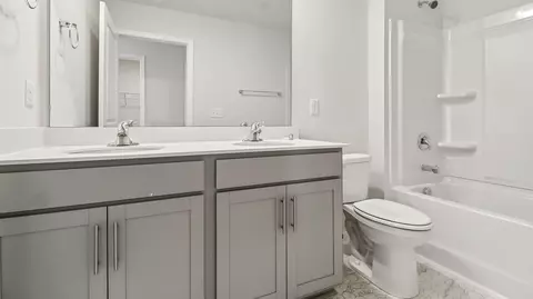 Bath - 202 Ruby Prince Rd, Gilbert, SC 29054 photo 4 of 9