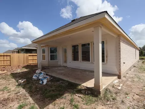 1607 Birch Wood Dr, Rosenberg, TX 77471