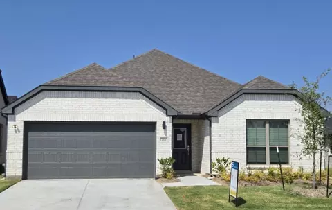 201 Bright Alcove Ct, Lavon, TX 75166