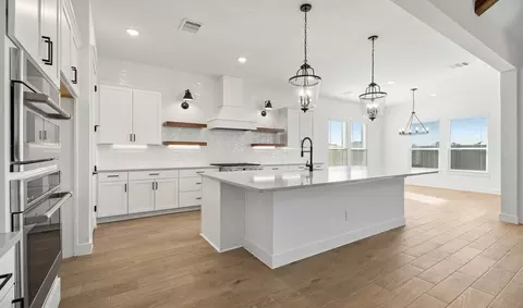 1818 S Wildflower Dr, Deer Park, TX 77536