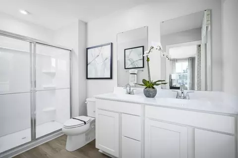 Bath - 1005 Merlin St, Durham, NC 27704 photo 3 of 3