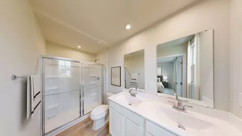 Bath - 1005 Merlin St, Durham, NC 27704 photo 1 of 3
