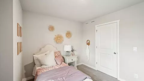 Bedroom - 1003 Daisy Ln, Waukee, IA 50263 photo 6 of 9