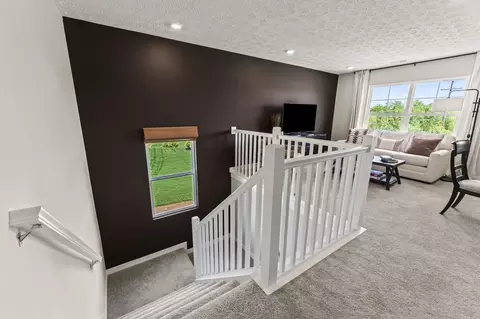Entry Way - 1369 Waycross Rd, Cincinnati, OH 45240 photo 5 of 6