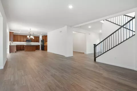 Living - 1020 Taylor Green Dr, Union, MO 63084 photo 10 of 15
