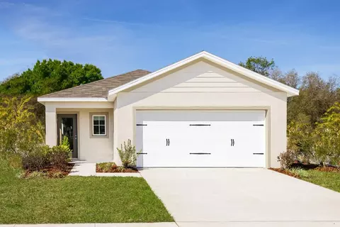 Exterior - 14059 Hunters Grove Rd, Hudson, FL 34667 photo 2 of 4