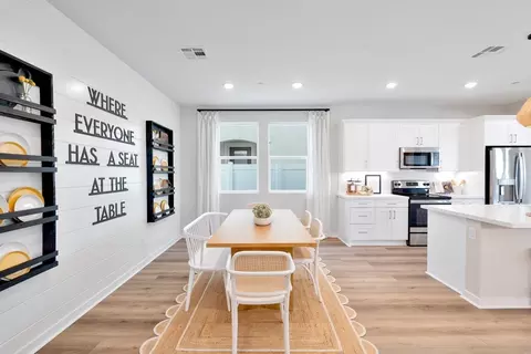 Dining - 169 Bushwillow Way, Piru, CA 93040 photo 1 of 1