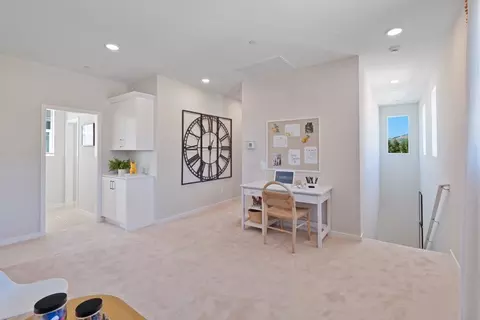 Entry Way - 169 Bushwillow Way, Piru, CA 93040 photo 4 of 6
