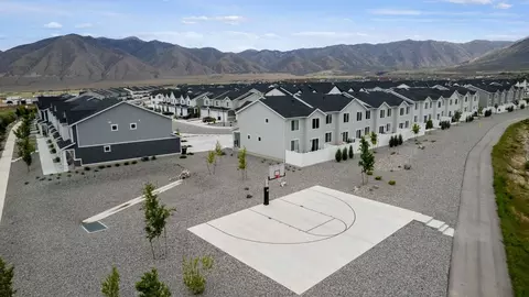 View/Area - 259 E Serenity Ave, Tooele, UT 84074 photo 3 of 18
