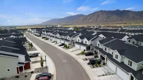 View/Area - 259 E Serenity Ave, Tooele, UT 84074 photo 6 of 18