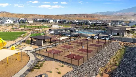 View/Area - 2788 E Rushpink Ln #2425, Washington, UT 84780 photo 6 of 20