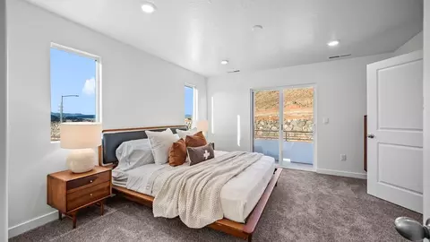 Bedroom - 2788 E Rushpink Ln #2425, Washington, UT 84780 photo 4 of 11