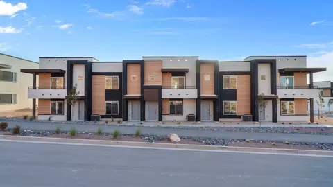 Exterior - 2788 E Rushpink Ln #2425, Washington, UT 84780 photo 7 of 17