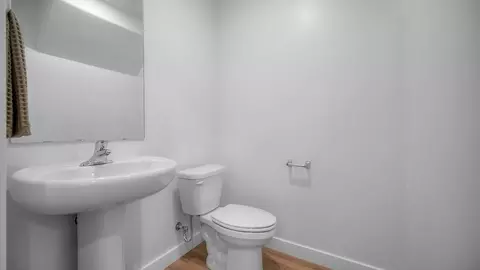 Bath - 2788 E Rushpink Ln #2425, Washington, UT 84780 photo 1 of 8