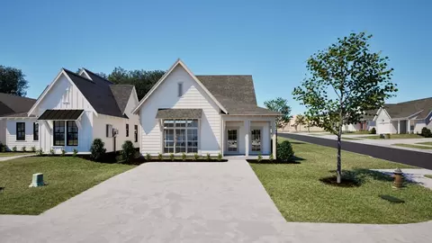 1289 Woodland Cir, Opelika, AL 36801