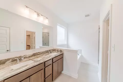 Bath - 1901 Sebright Dr, Bryan, TX 77807 photo 1 of 3