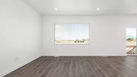 Living - 718 N 1600 E, Salem, UT 84653 photo 1 of 6