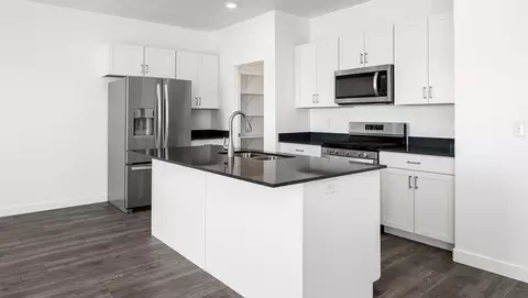 Kitchen - 718 N 1600 E, Salem, UT 84653 photo 1 of 10