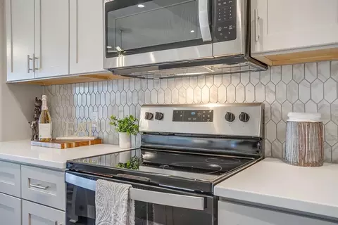 Kitchen - 409 Smith Rd, Springtown, TX 76082 photo 2 of 2