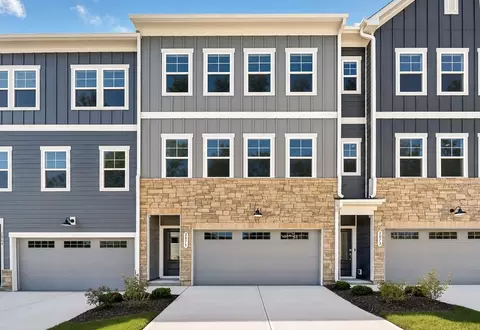 2871 Foster Woods Dr, Apex, NC 27502