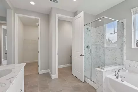 Entry Way - 238 Mindy Way, Pittsburg, CA 94565 photo 2 of 4