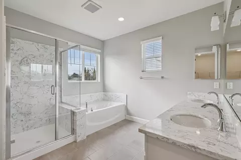 Bath - 238 Mindy Way, Pittsburg, CA 94565 photo 2 of 2